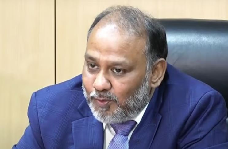 পদত্যাগ করলেন বাংলাদেশ ব্যাংকের নির্বাহী পরিচালক মেজবাউল হক